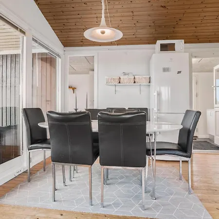 Ferienhaus 3 Bedroom In Roslev